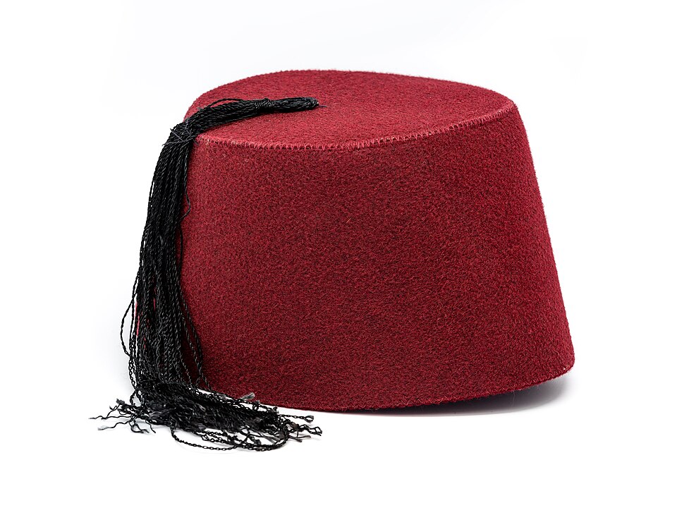 Source photo: Red fez